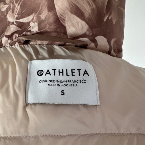 Athleta Downtown Printed Jacket in Antoinette Floral Pink Small Down Coat - Picture 14 of 16
